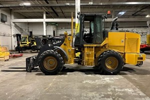 2016 John Deere 624K  Wheel Loader